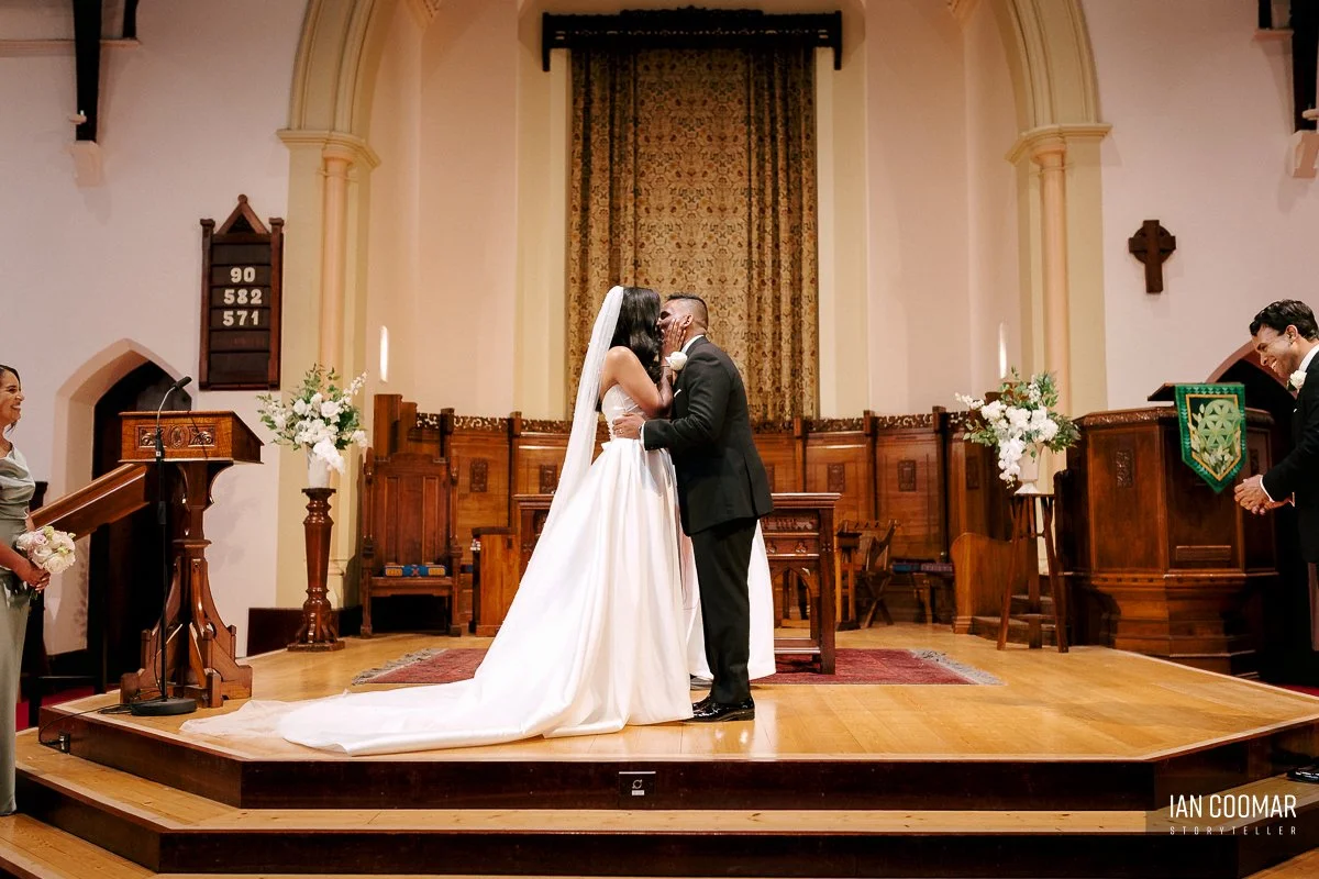 lincoln-of-toorak-wedding-uniting-church-ceremony-first-kiss.jpg