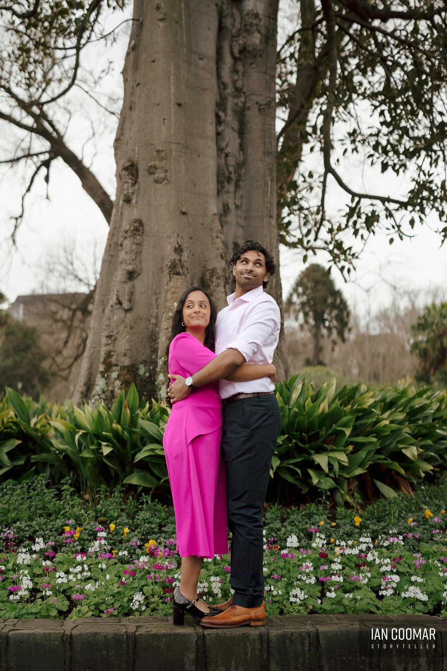 fitzroy-gardens-pre-wedding-couple-18.jpg