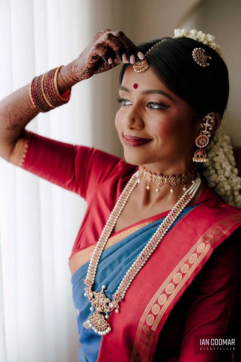 glasshaus-brucke-hindu-wedding-richmond-bride-tikka.jpg