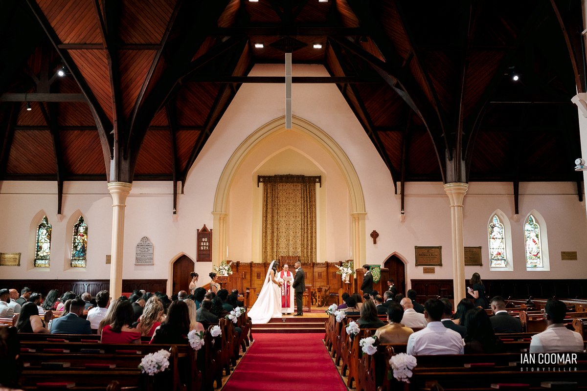 lincoln-of-toorak-wedding-uniting-church-ceremony.jpg