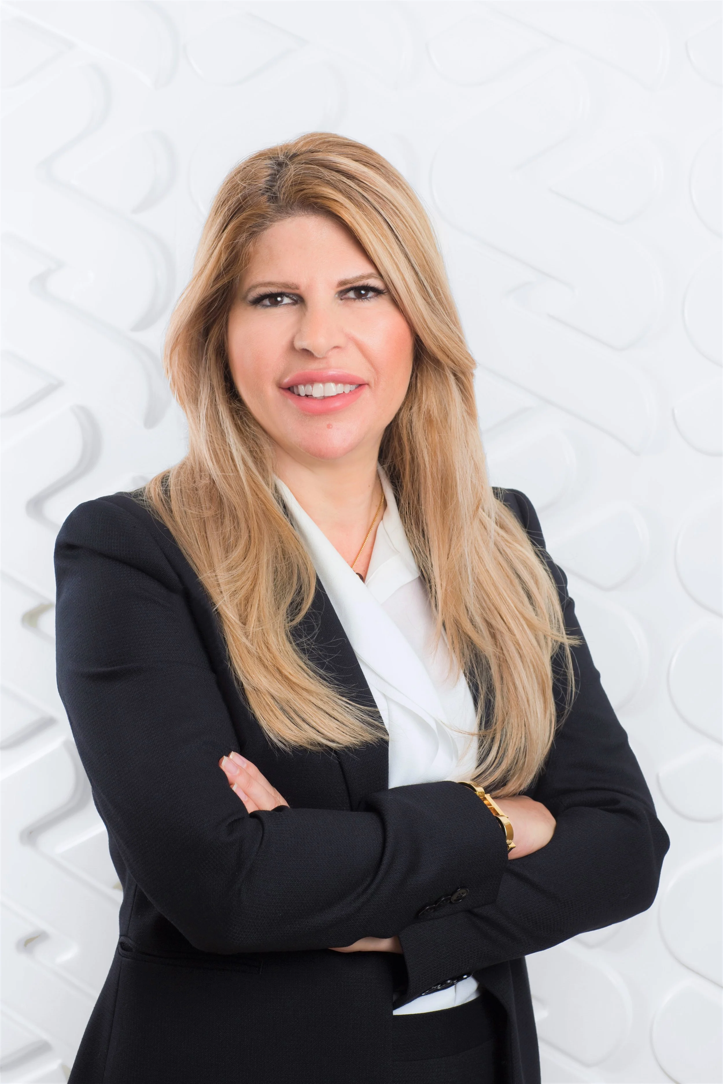 Rola Abu Manneh Chief Executive Officer, Standard Chartered Bank, UAE