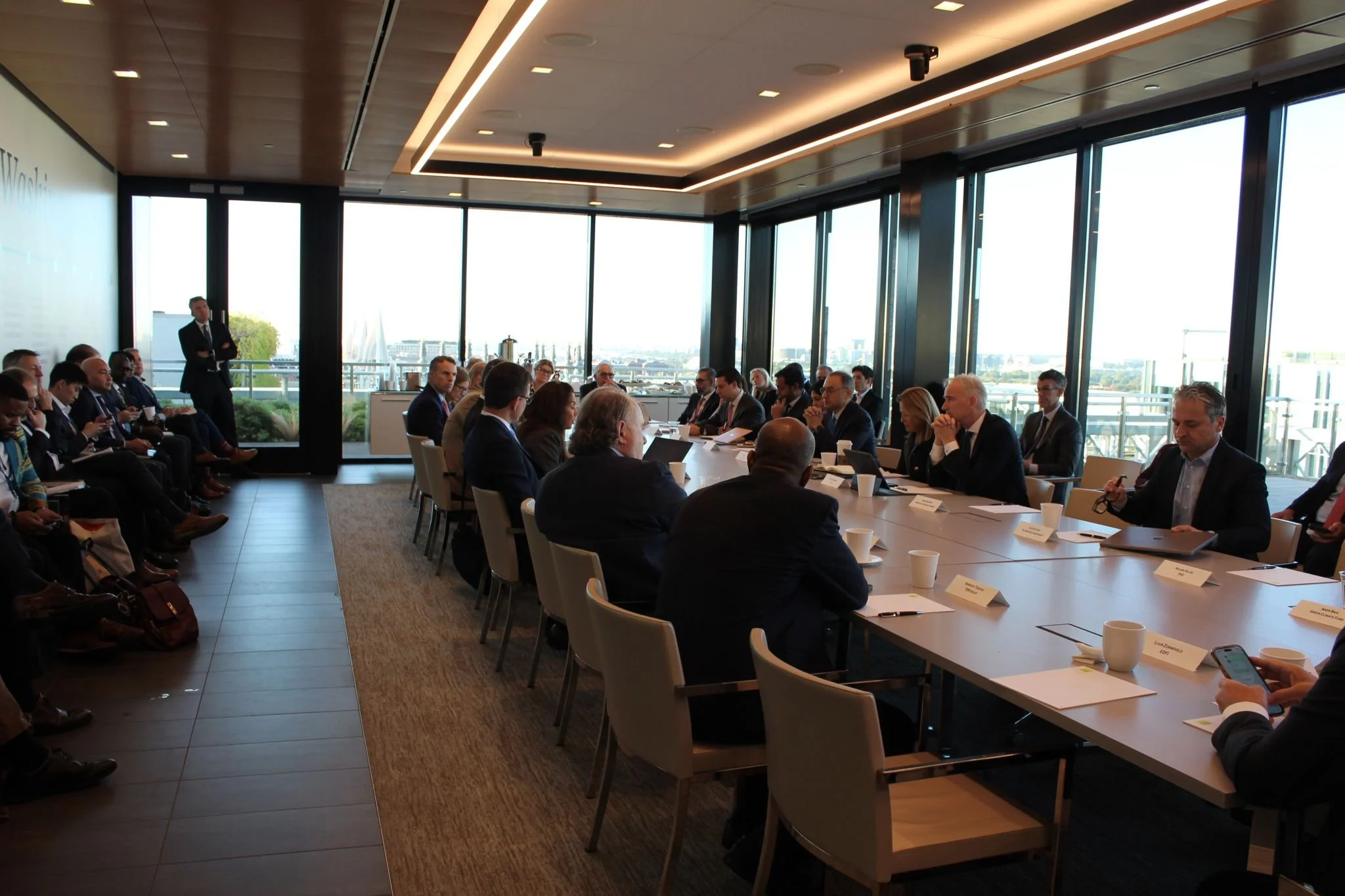 Executive Summary: Breakfast Roundtable on Debt-for-Development Swaps and Currency Risk Mitigation