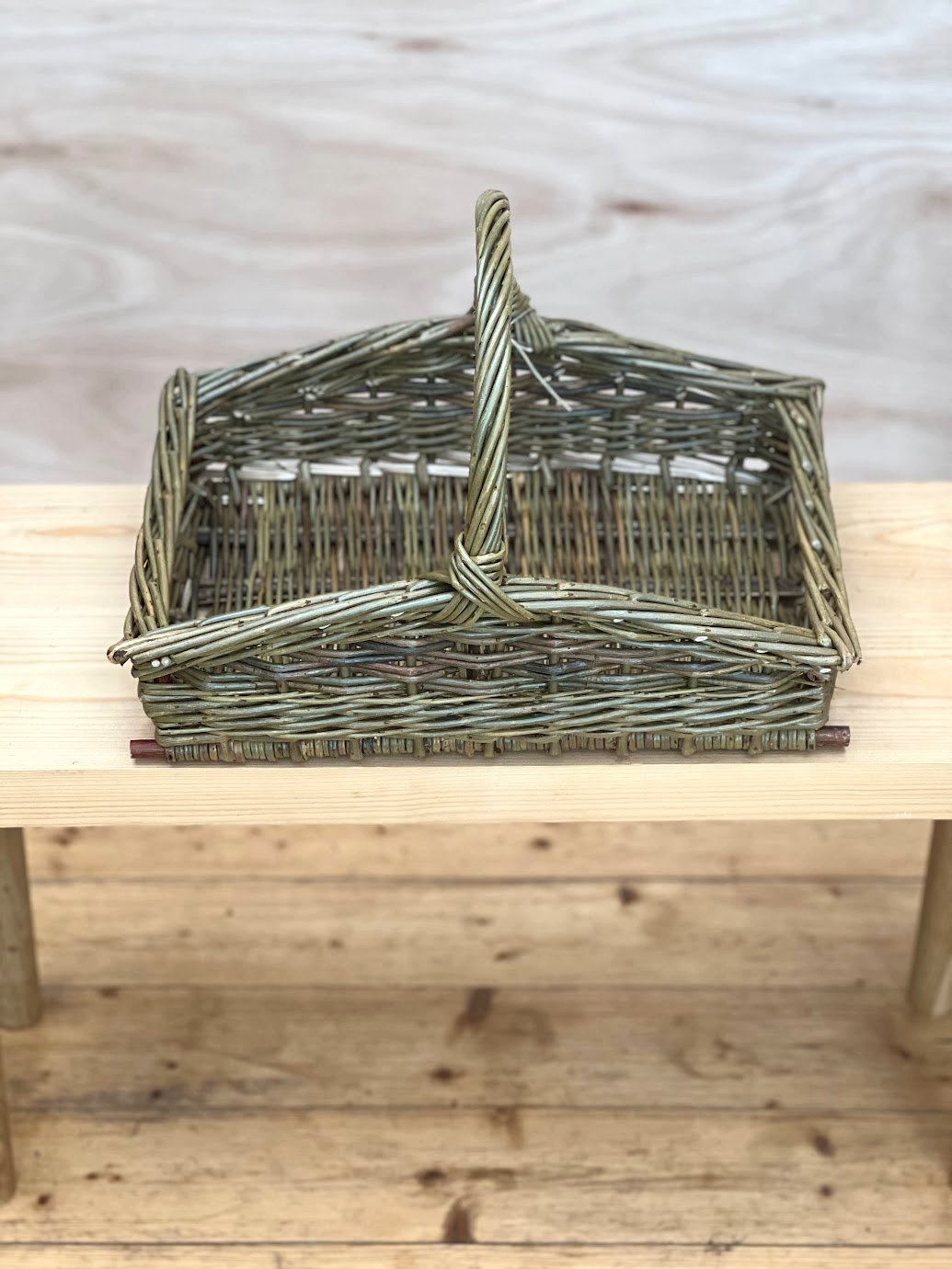 Square Trug A2.png
