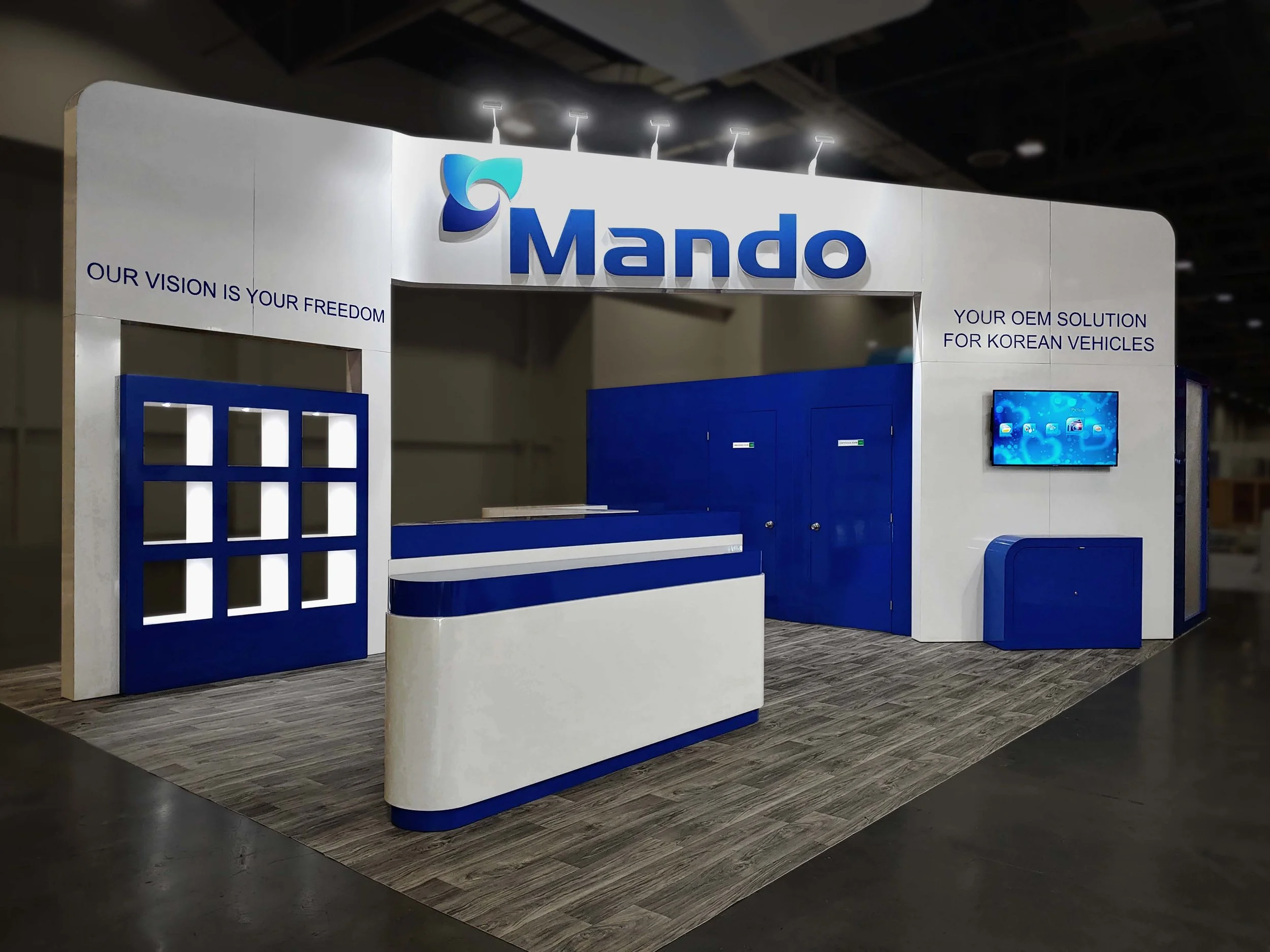 Custom 20x30 Trade Show Booth - Mando at SEMA AAPEX 2