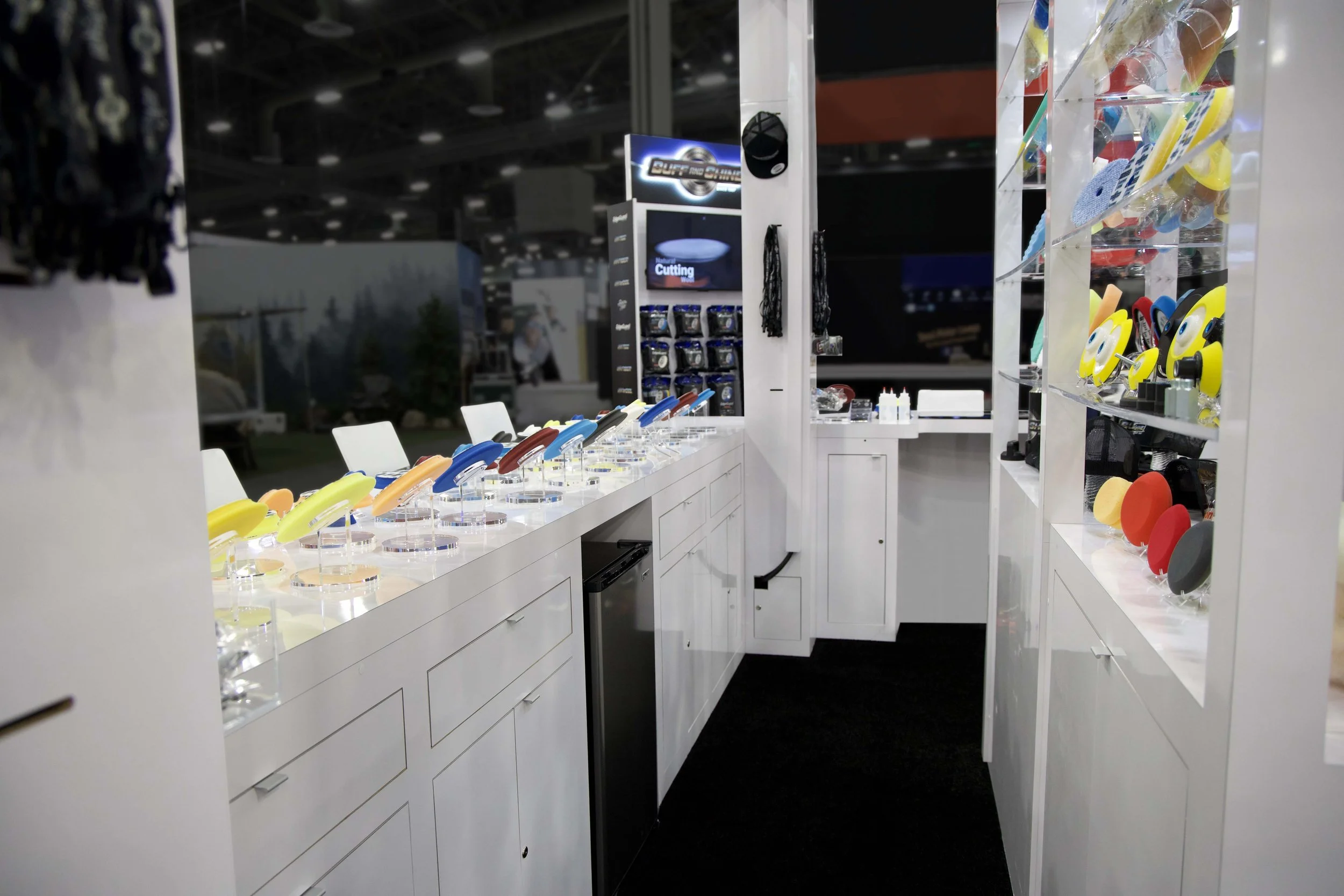 Custom 20x30 Trade Show Booth –Buff and Shine at SEMA 2