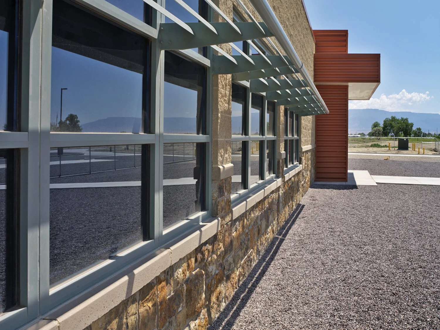 DMVA sunshade to east2_med.jpg