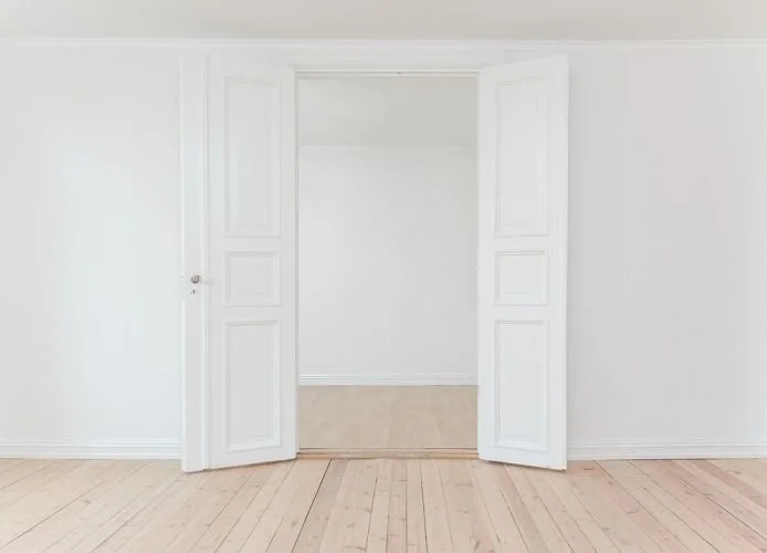 How to Identify a Load Bearing Wall : 5 Ways to Tell