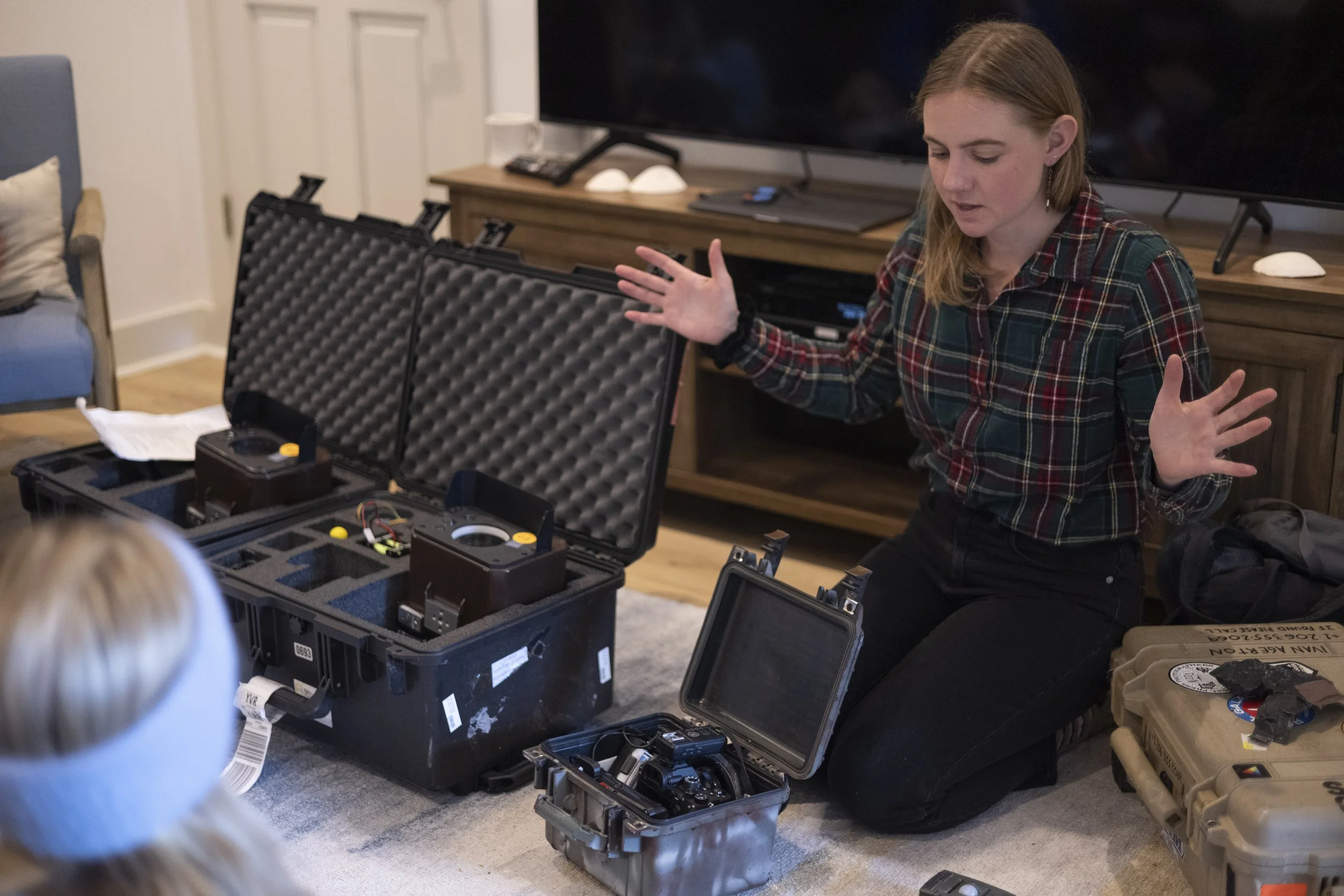 Wildlife Camerawomen Community meetup workshop teaching camera skills in Washington