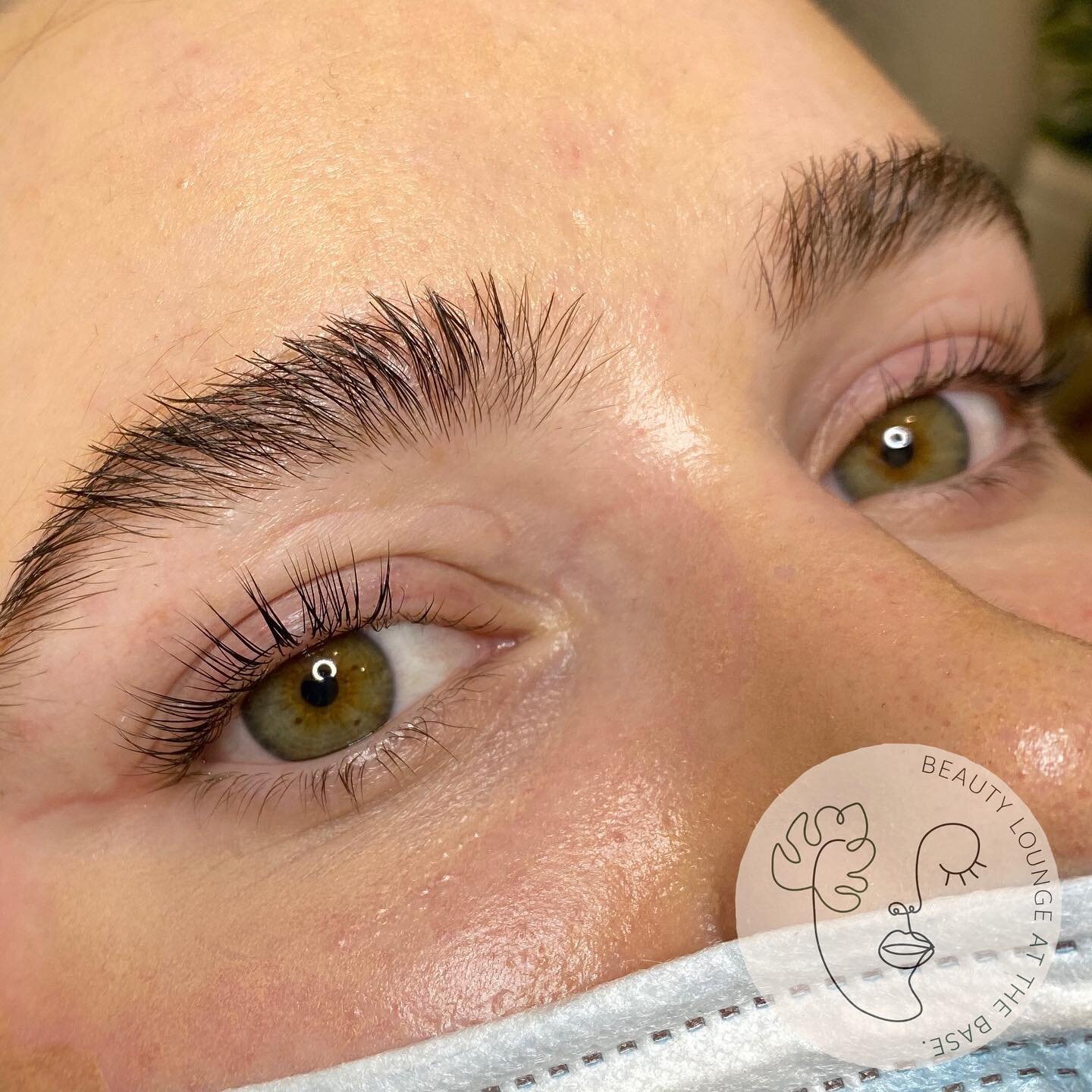 Another amazing LVL treatment for this green eyed beauty 😍 
Using @lashbase_uk 💕
&bull;
&bull;
#lashliftandtint #greeneyes #lvl #lashbaseuk #lashlift #lashes #newhalllashes #beautyloungeatthebase
