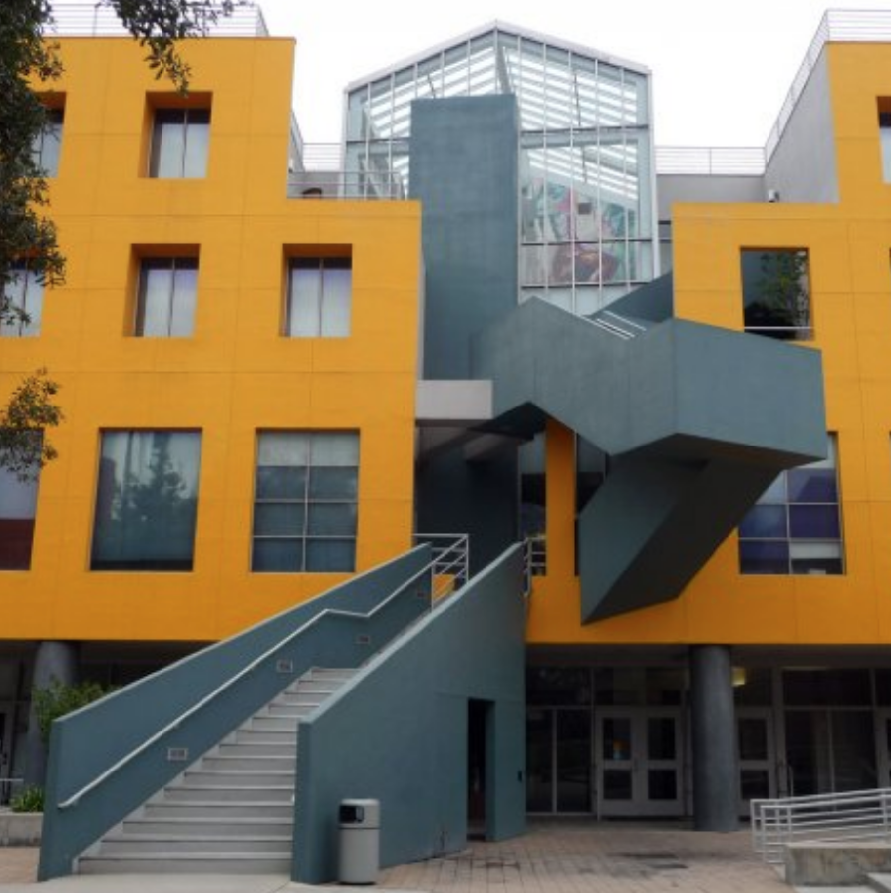 The History of Modernism in Los Angeles