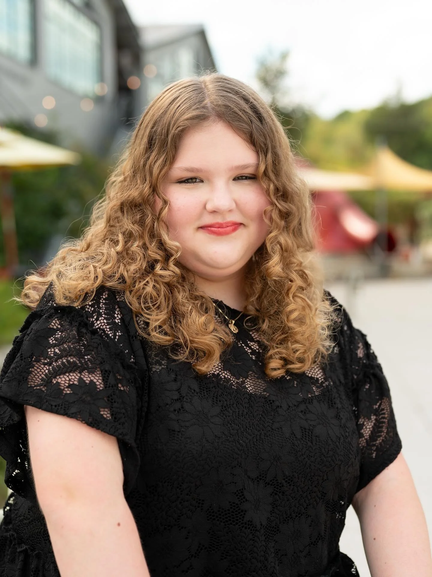 I’m fiiiiiiinally back in town!  After an epic three week trip I hit the ground running today responding to emails, sending contracts and editing photos.  My fall calendar is nearly full, but there’s still a bit of space left!
#ncwedding