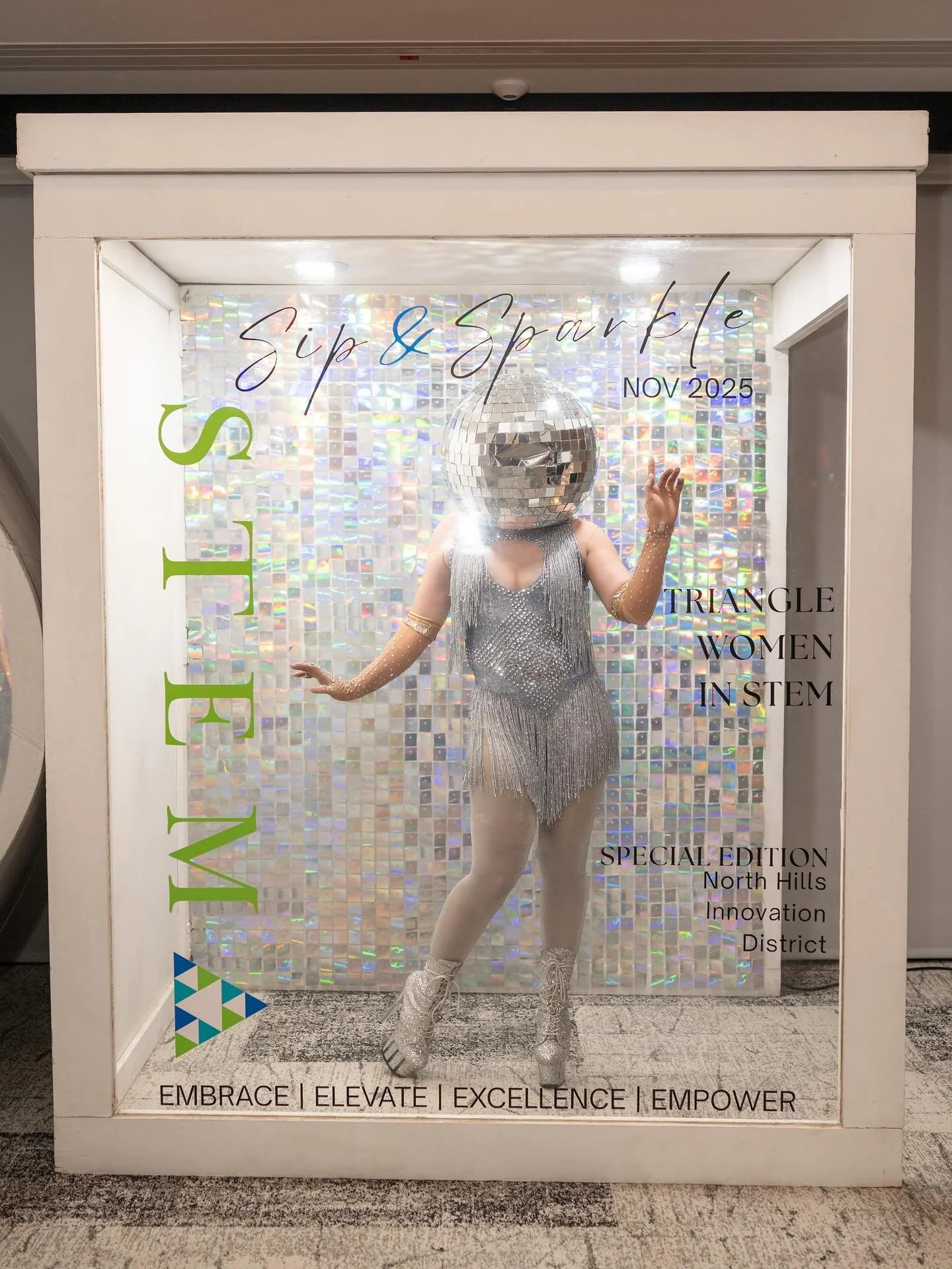 Sip, Sparkle &amp; Slay ✨- I mean, Stem!  I look forward to this event every year, and  every year somehow tops the last! Excellent job as always @sunnyomyers , @katembaldwin and @trianglewistem 🪩

Venue: @visitnhid
@visitnorthhills 
Photography: @o