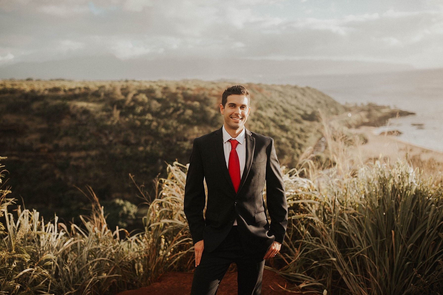 micahtasha.waimeabay.hawaiielopement_0272.jpg