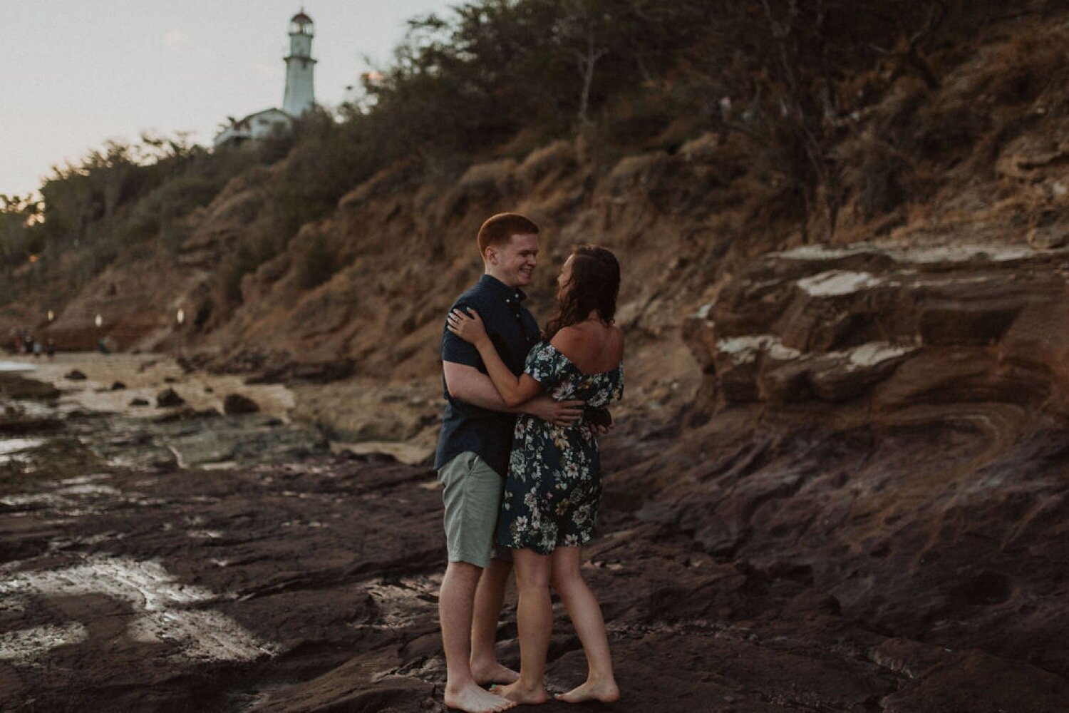 Diamond-Head-Engagement-Beach.jpg