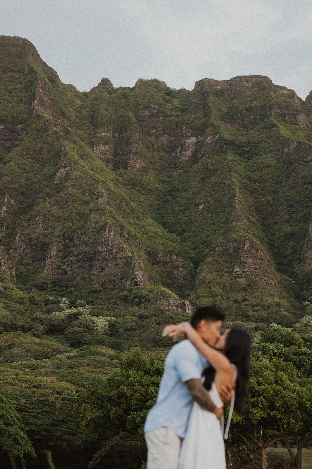 j-t-kualoa-hawaii-couples-session-7697.jpg