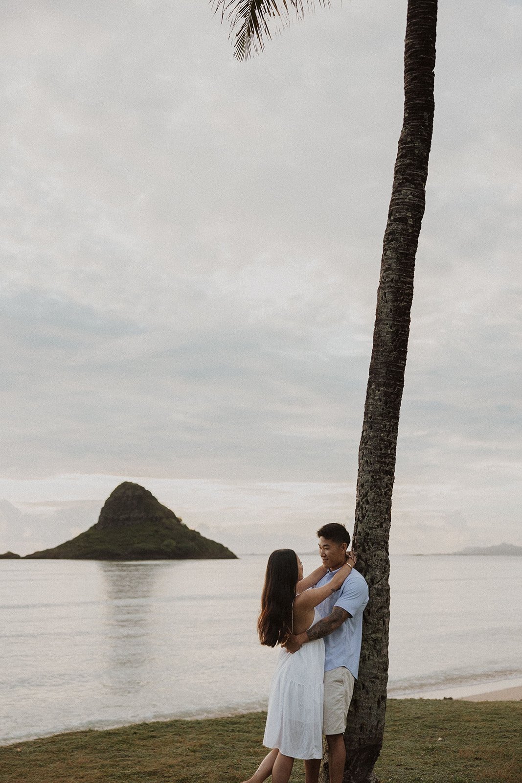 j-t-kualoa-hawaii-couples-session-8053.jpg