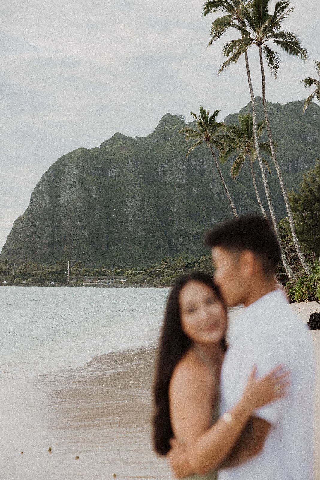 j-t-kualoa-hawaii-couples-session-8327.jpg