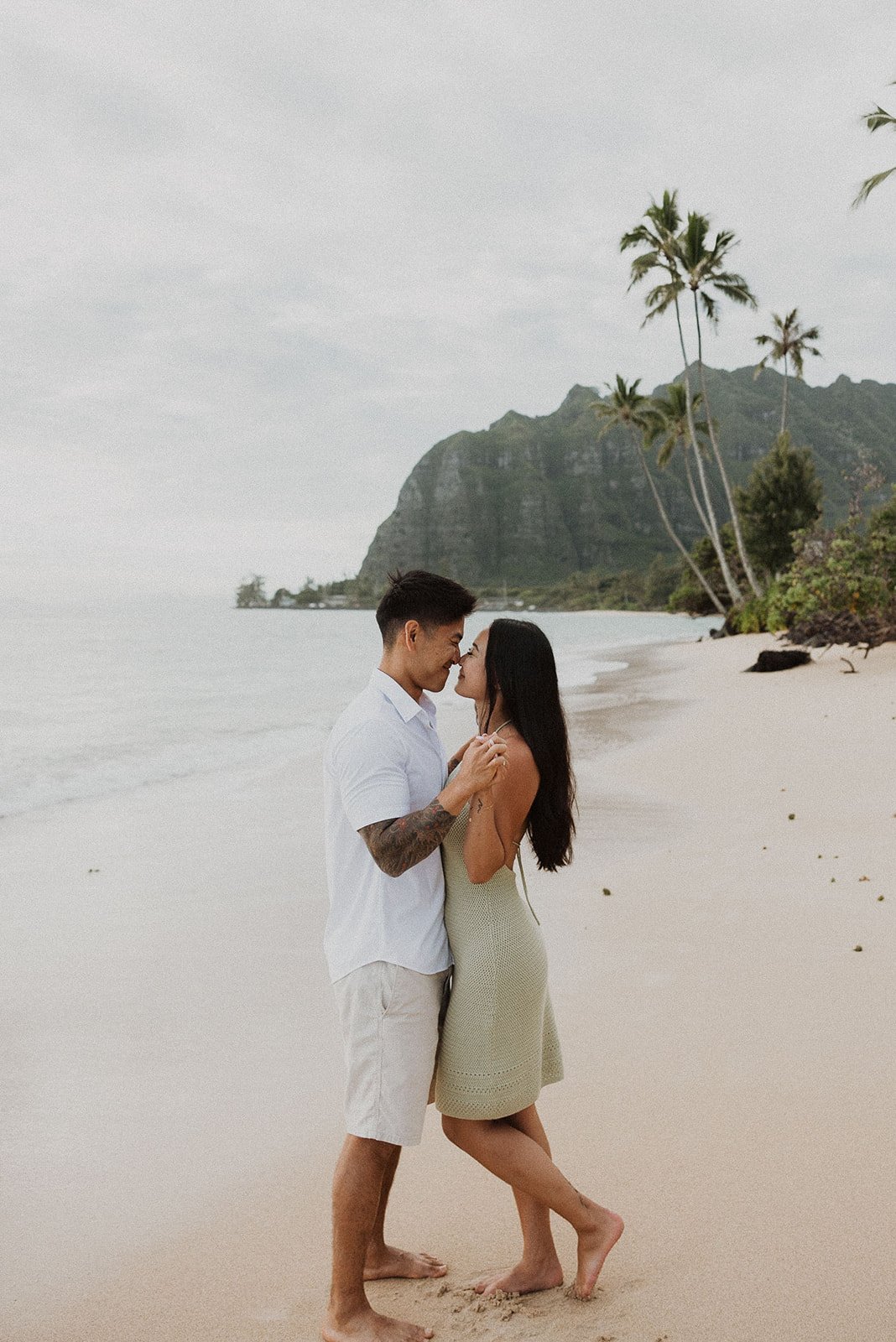 j-t-kualoa-hawaii-couples-session-8372.jpg