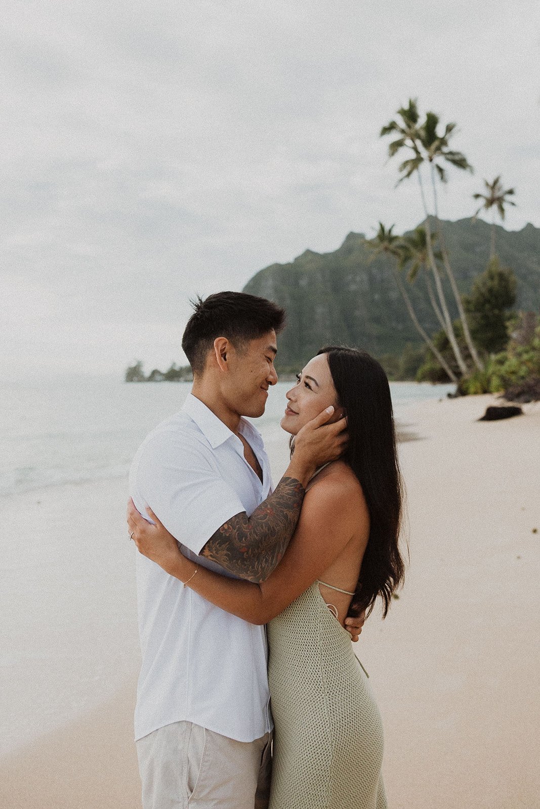j-t-kualoa-hawaii-couples-session-8393.jpg