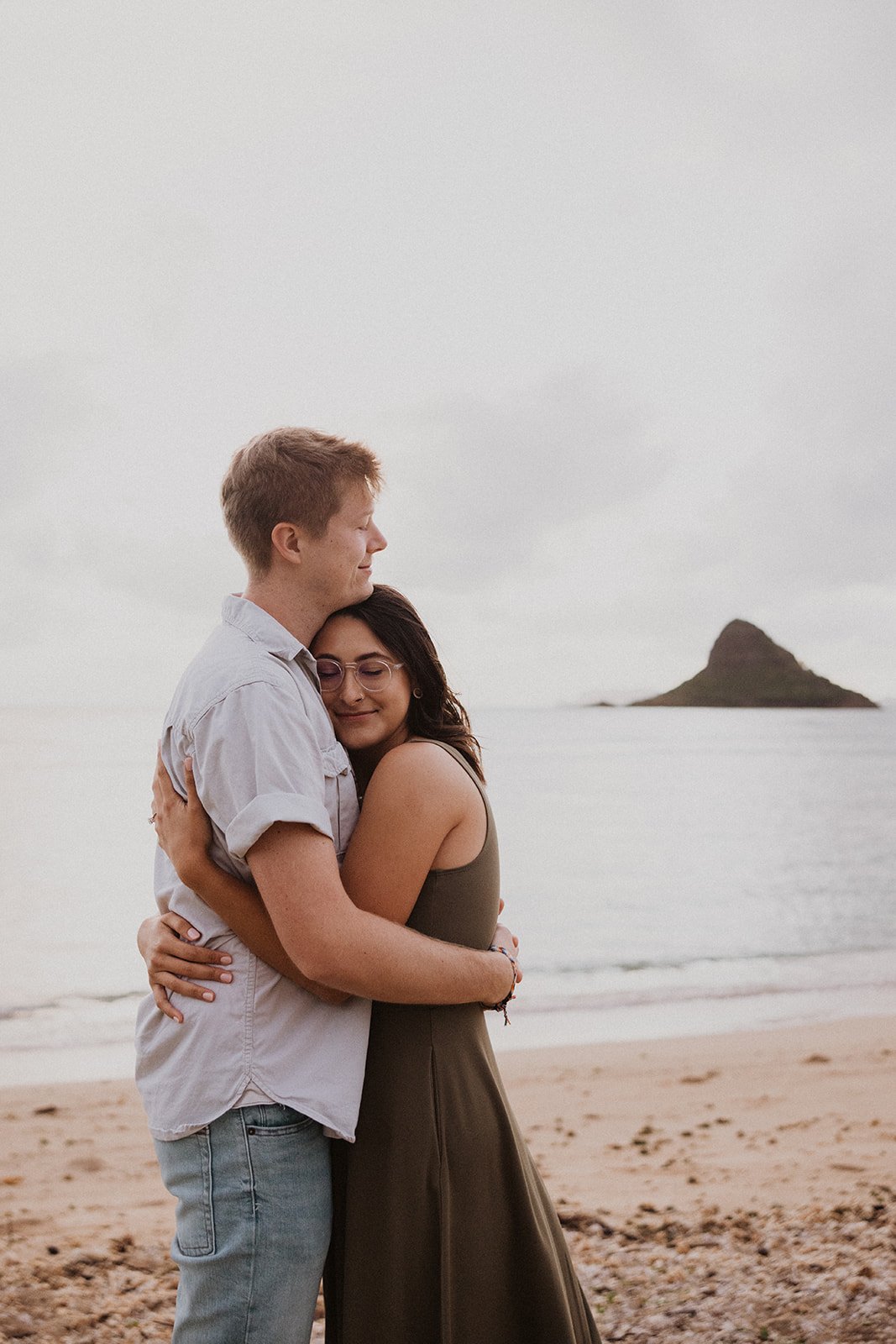 amanda-kualoa-couples-session-2007.jpg