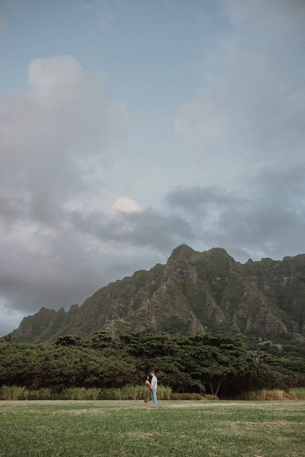 amanda-kualoa-couples-session-2135.jpg