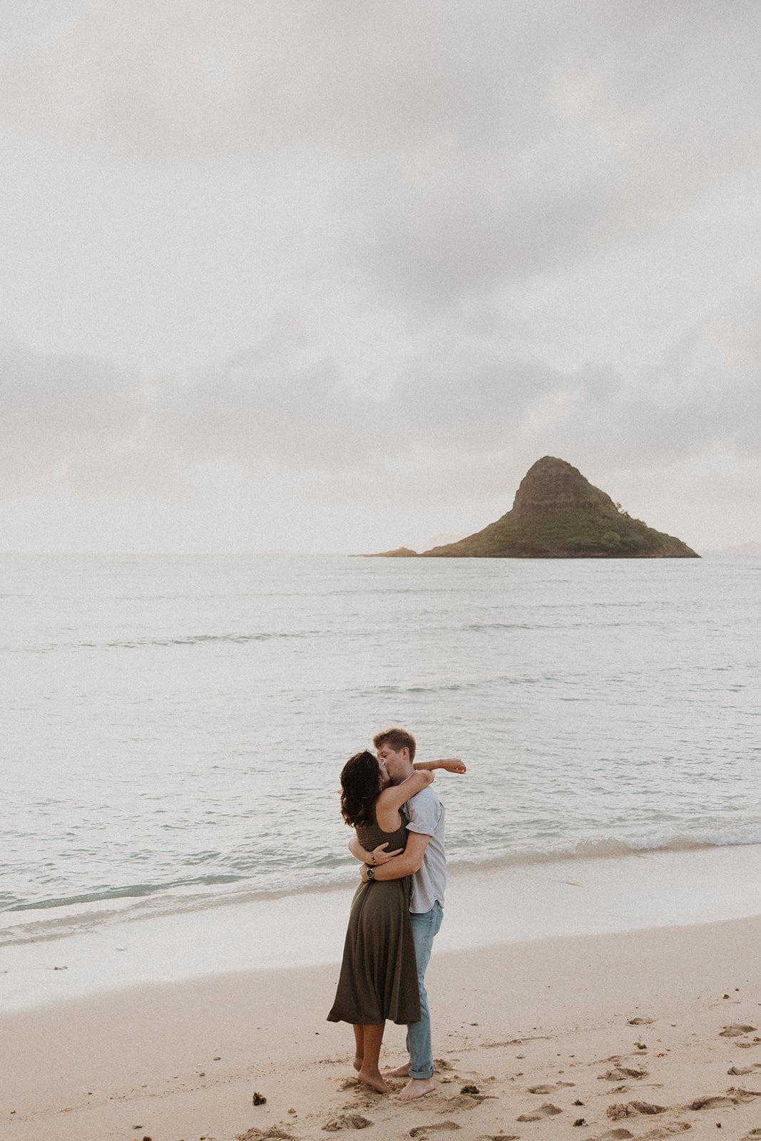 amanda-kualoa-couples-session-2527.jpg