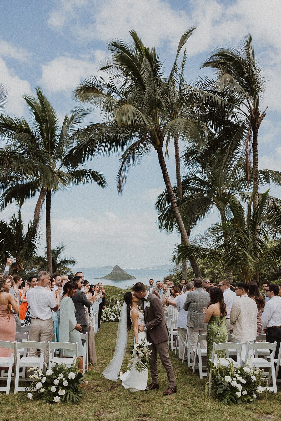 l-b-kualoa-ranch-wedding-2131.jpg