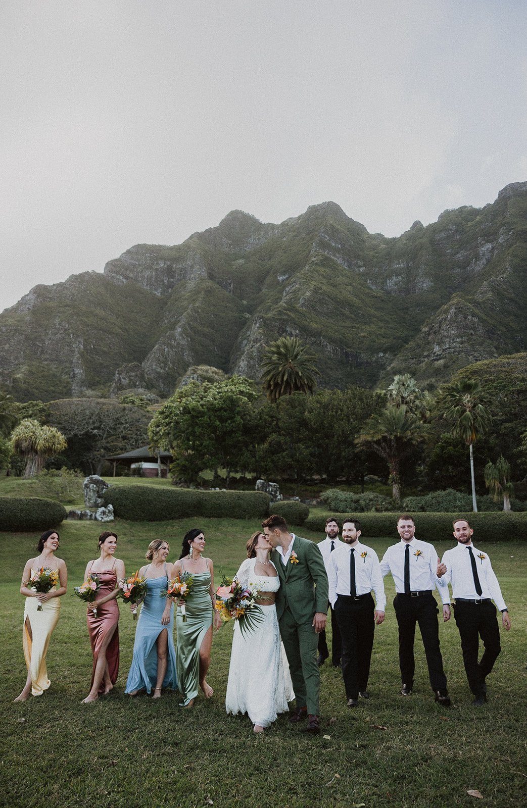 t-s-kualoa-ranch-hawaii-wedding-4835.jpg