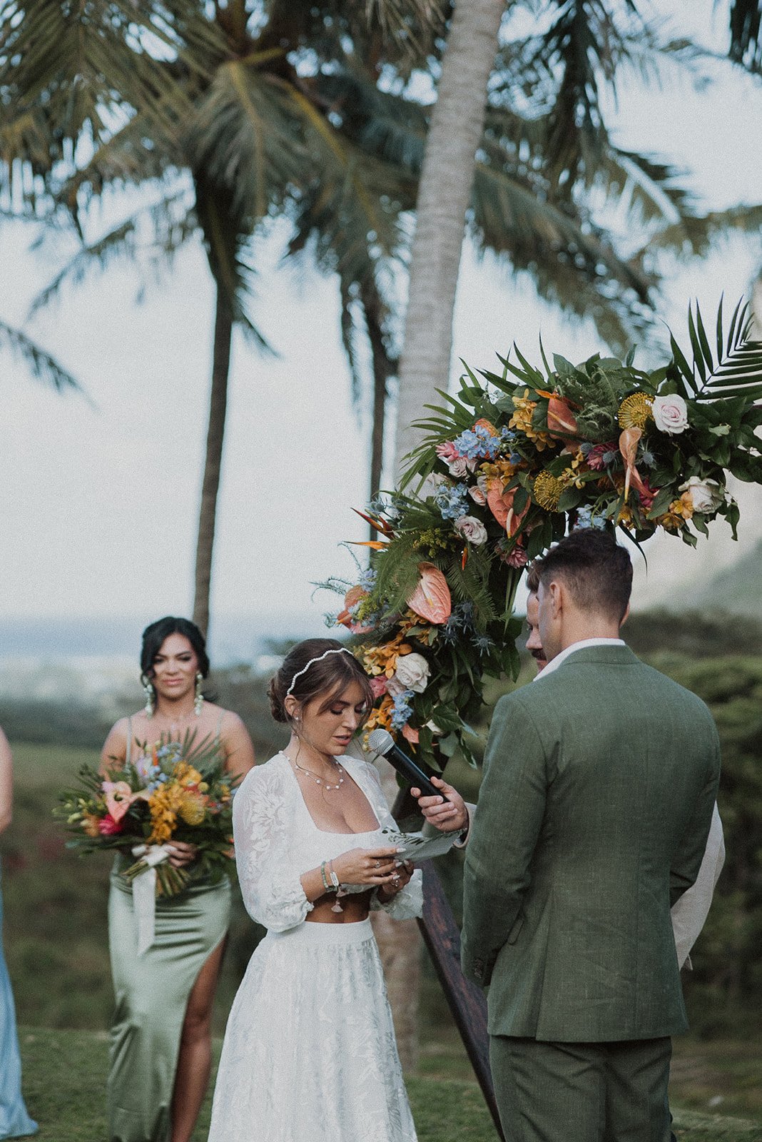 t-s-kualoa-ranch-hawaii-wedding-5161.jpg