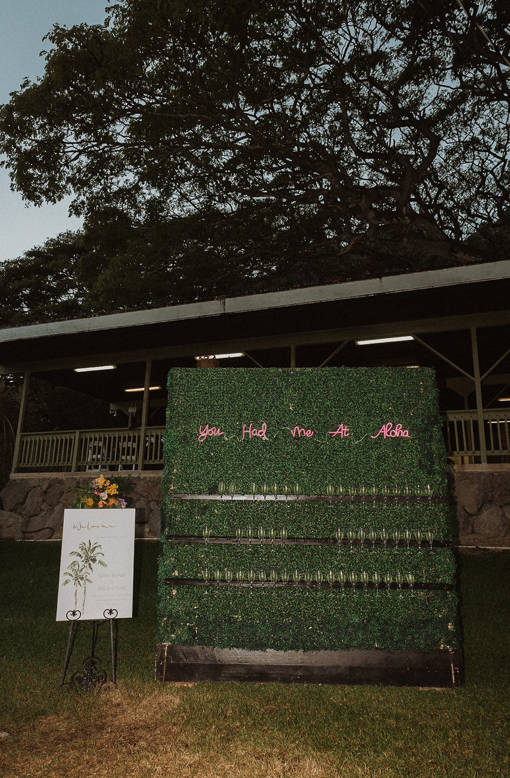 t-s-kualoa-ranch-hawaii-wedding-8098.jpg