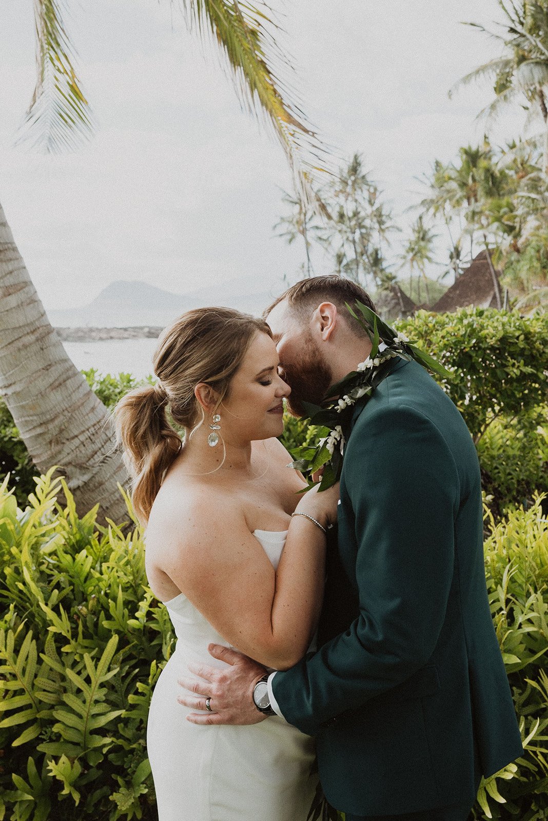 m-s-lanikuhonua-hawaii-wedding-9744.jpg