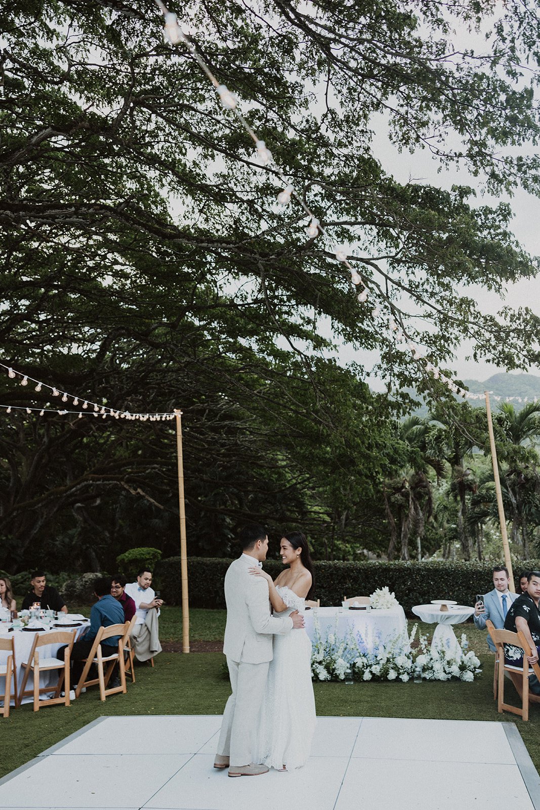 n-g-molii-gardens-hawaii-wedding-7075.jpg