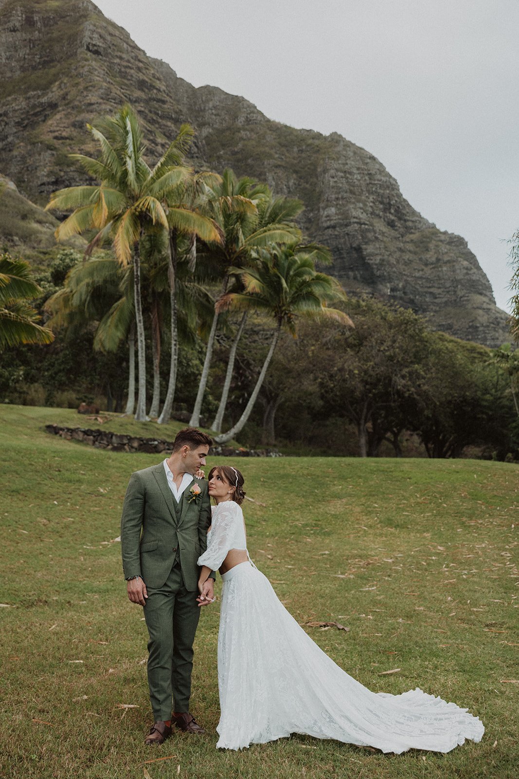 t-s-kualoa-ranch-hawaii-wedding-6324.jpg