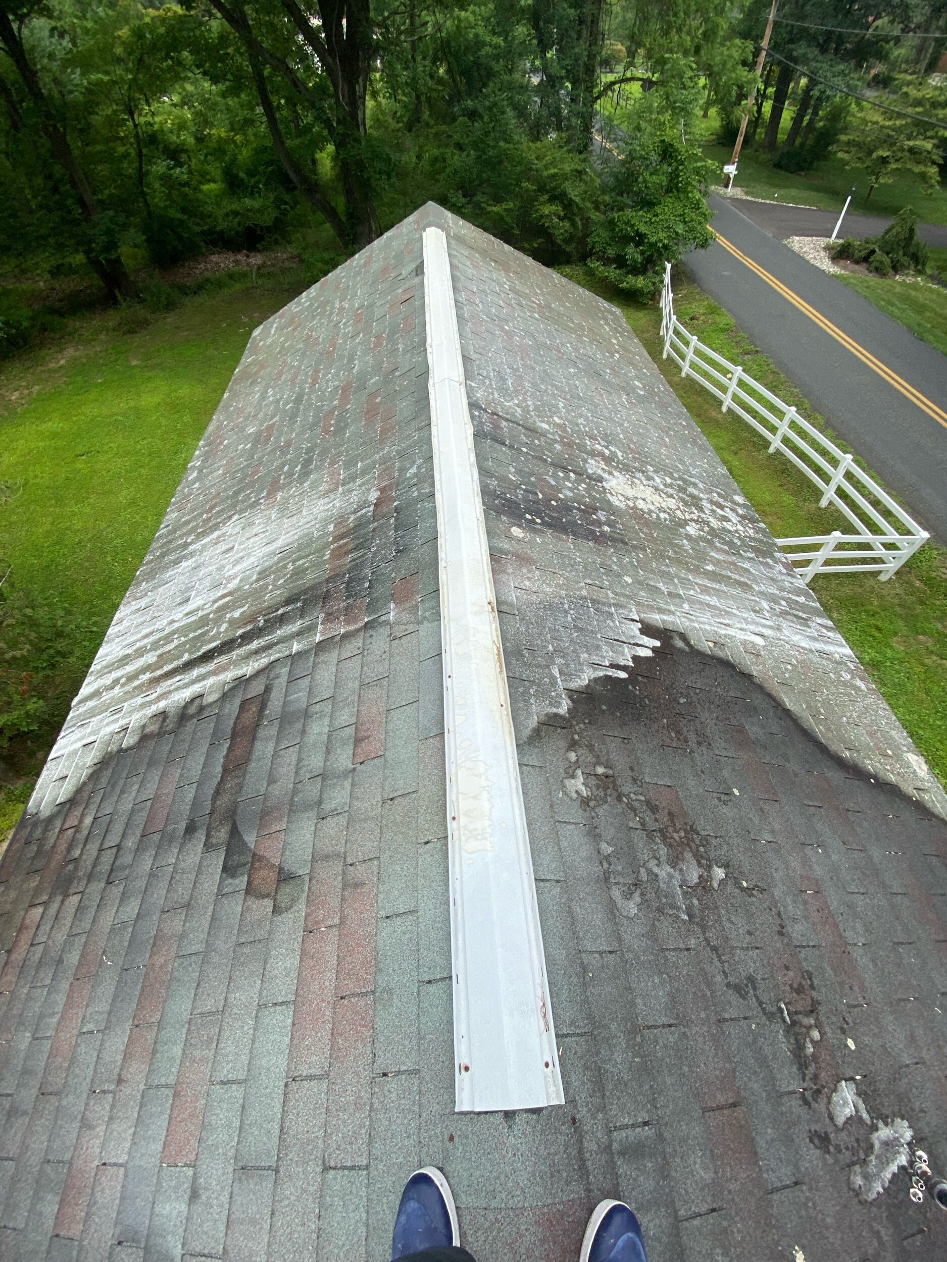 applying roof solution
