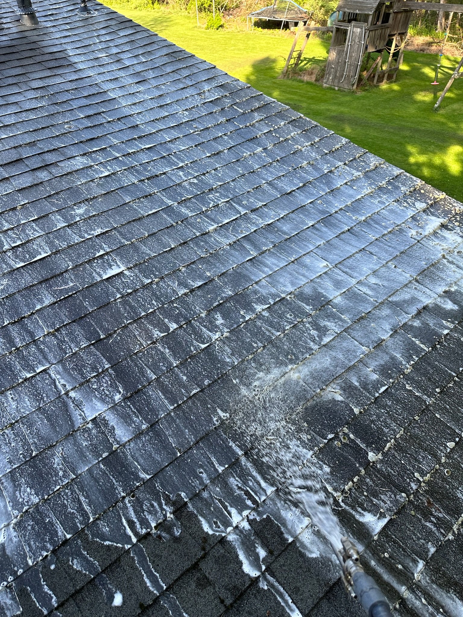 Roof cleaning in NJ