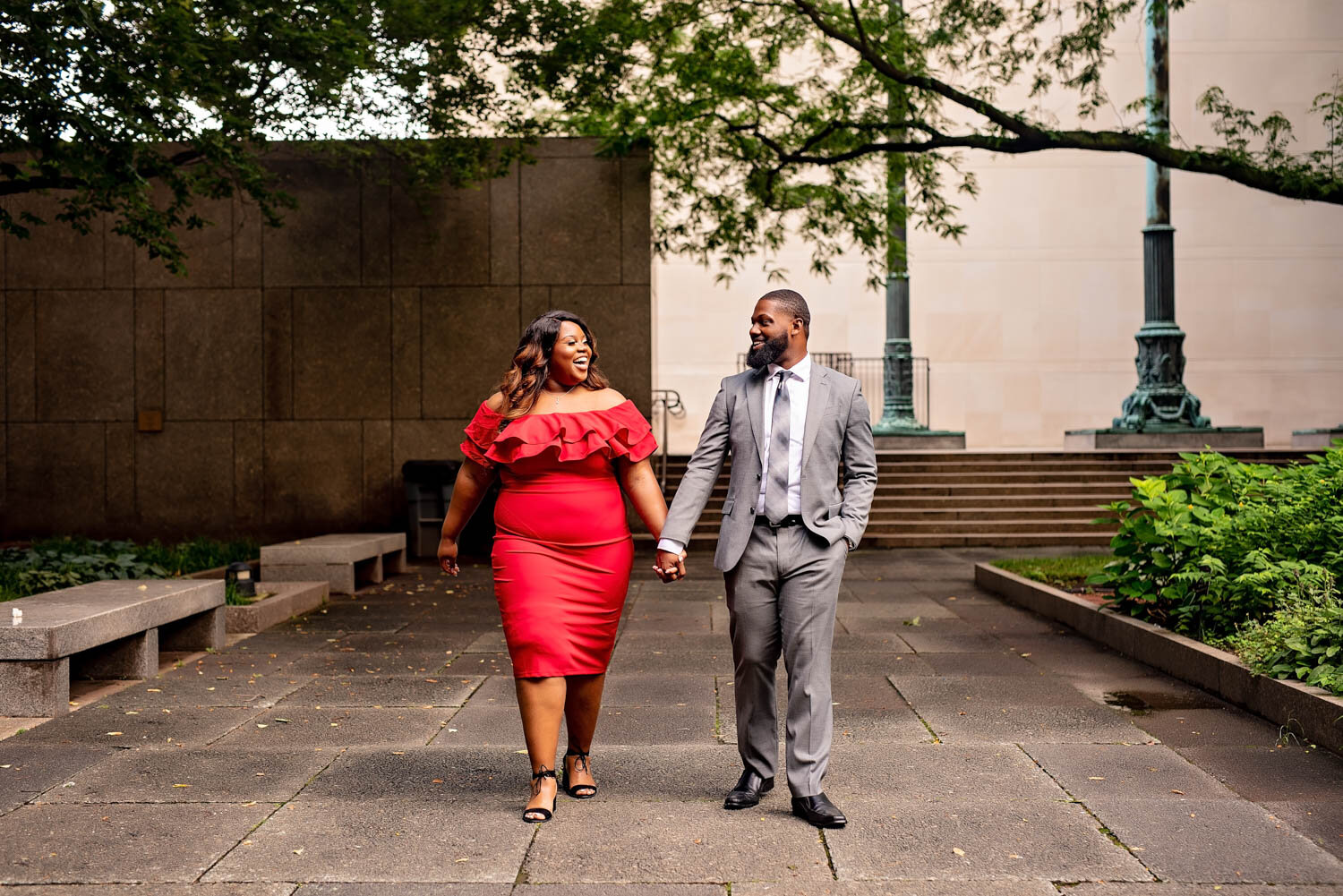 1-chicago-wedding-and-engagement-photographer-emily-melissa-photography-downtown-chicago-engagement-session-1879.jpg