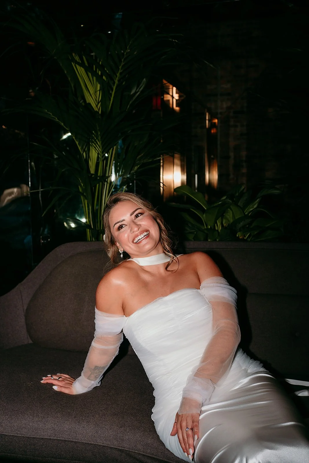 chicago-wedding-photographer-party-wedding-at-trigger-38.jpg