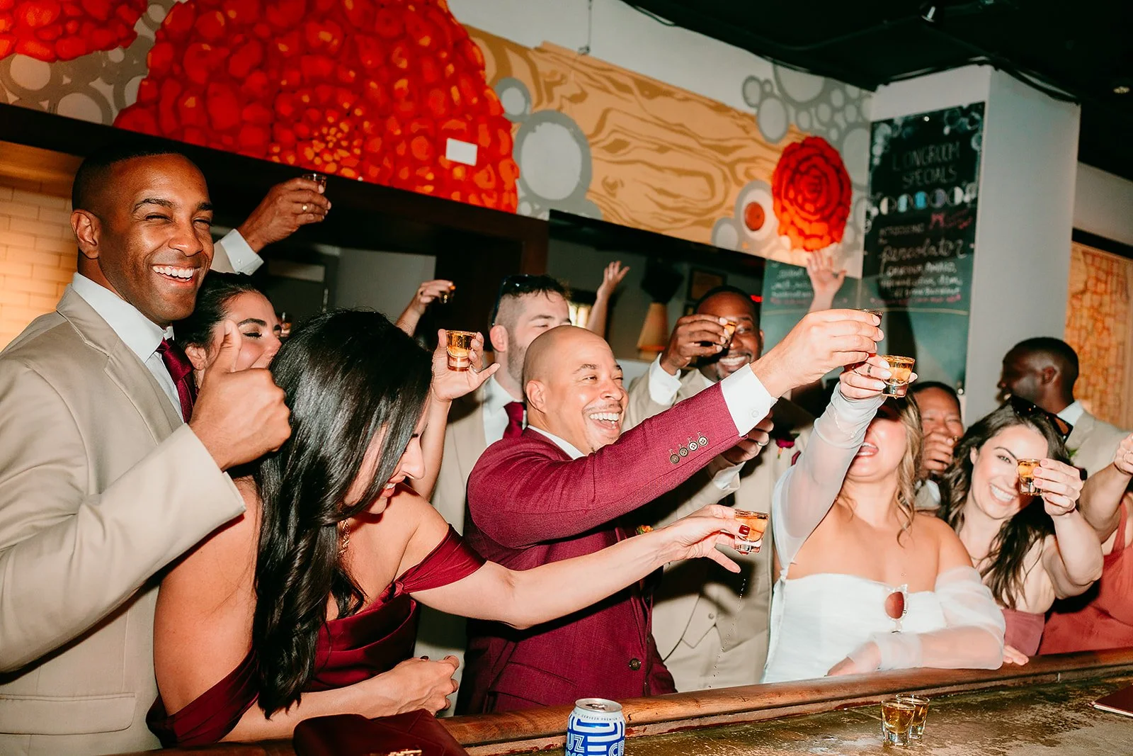 chicago-wedding-photographer-party-wedding-at-trigger-99.jpg