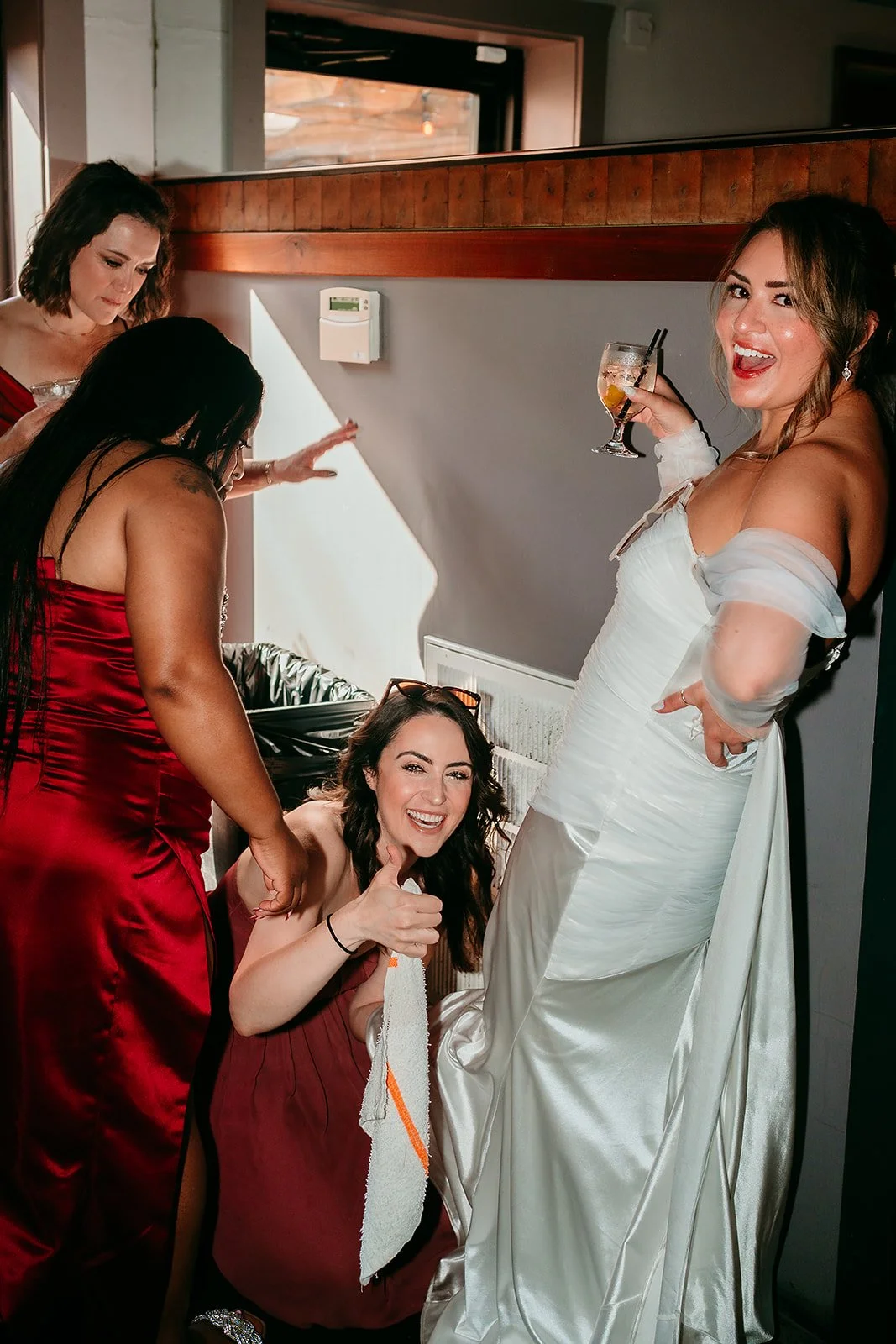 chicago-wedding-photographer-party-wedding-at-trigger-109.jpg