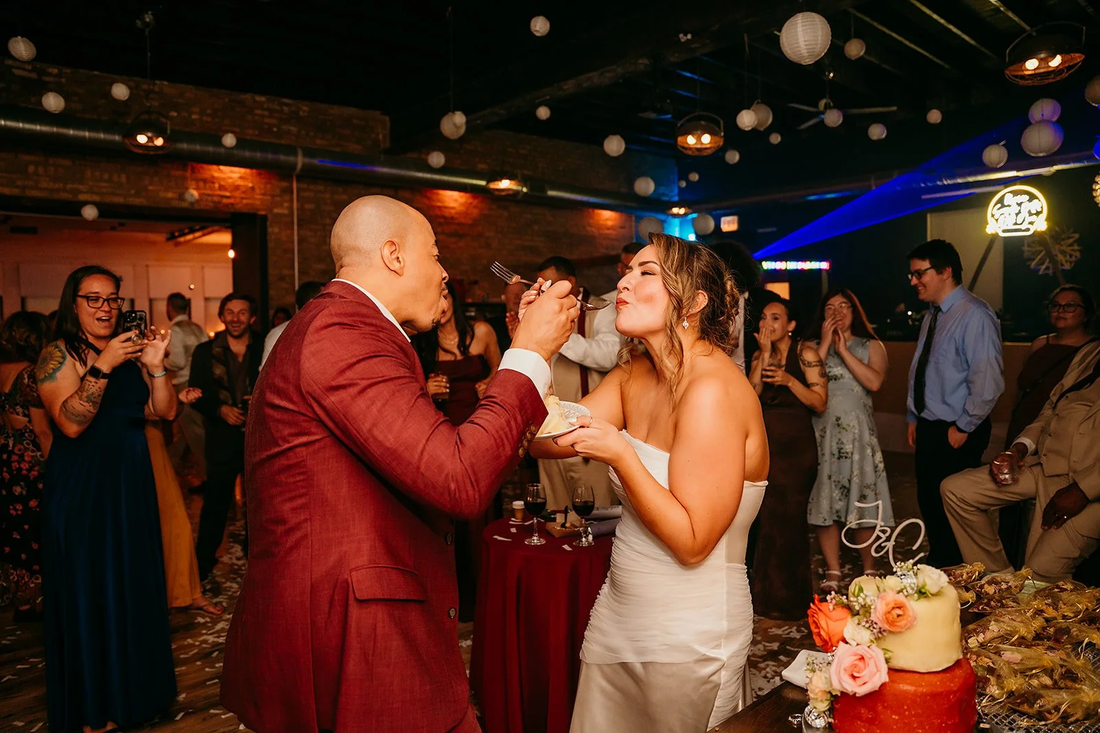 chicago-wedding-photographer-party-wedding-at-trigger-179.jpg