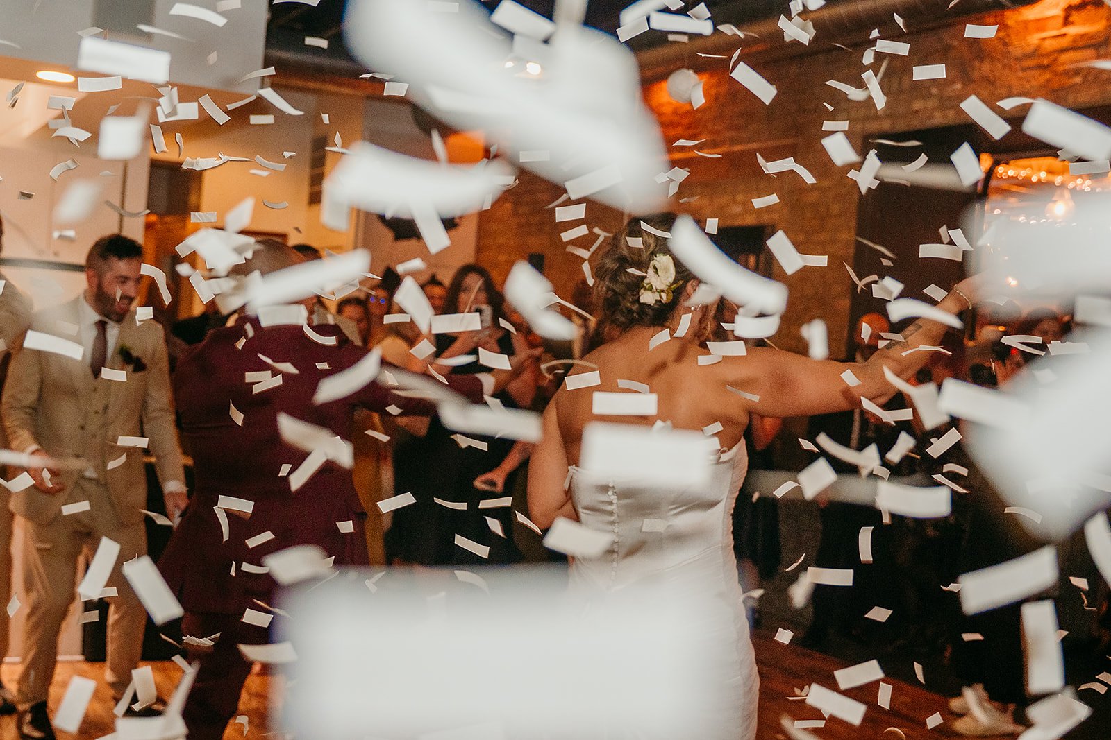 chicago-wedding-photographer-party-wedding-at-trigger-181.jpg