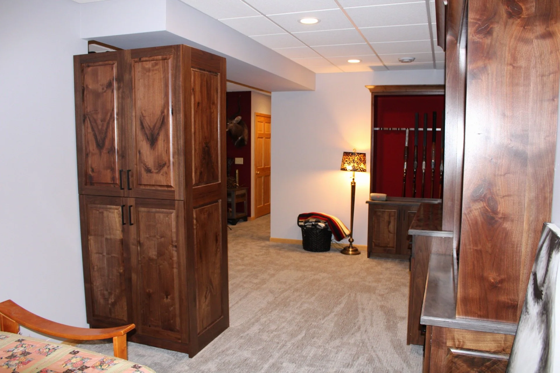 Custom Gun Room (4).JPG