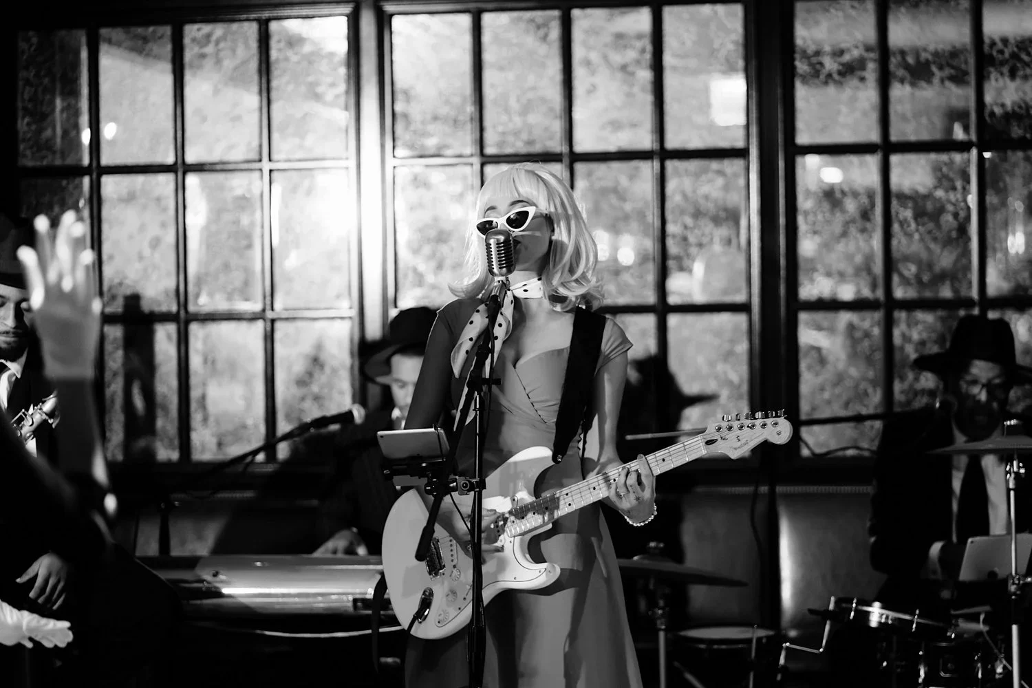 Bands  & Live Music for Retail | Retail Music Services