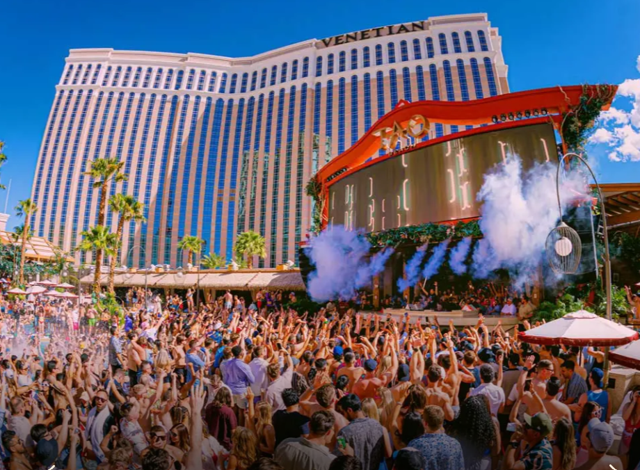 Tao Venetian Pool Party | Best Pool Parties