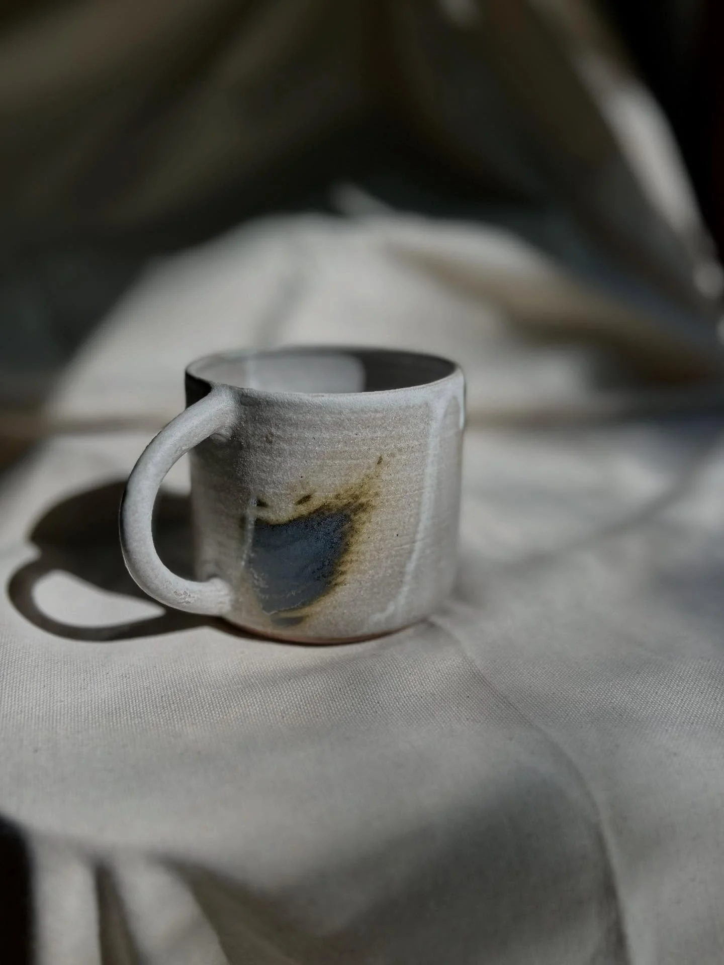 Mugs fresh out of the kiln catching some rays before they get packed up for @fieldandsupply this weekend 🌞

So many special fun ones- come early to get your pick of the litter! We&rsquo;ll be camped out at our usual spot at the end of the Lidgerwood