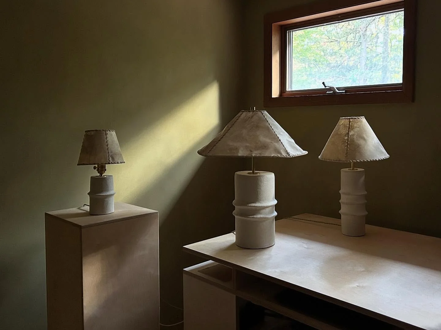 Introducing our Ridge Lamp Series 

Handbuilt in warm earthy stoneware left raw to indulge in. Paired with vintage Goatskin Shades and a braided cord. See them for yourself this weekend at @fieldandsupply ✨