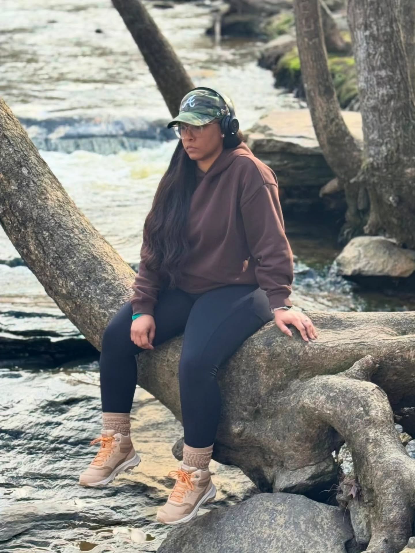 Essentials:: Disconnect to Reconnect 🏞️🌿✨🌳🌱
&bull;
&bull;
&bull;
@blackhikersunite 🥾