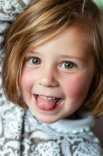 11-child-smiling-and-family-and-child-photography.jpg