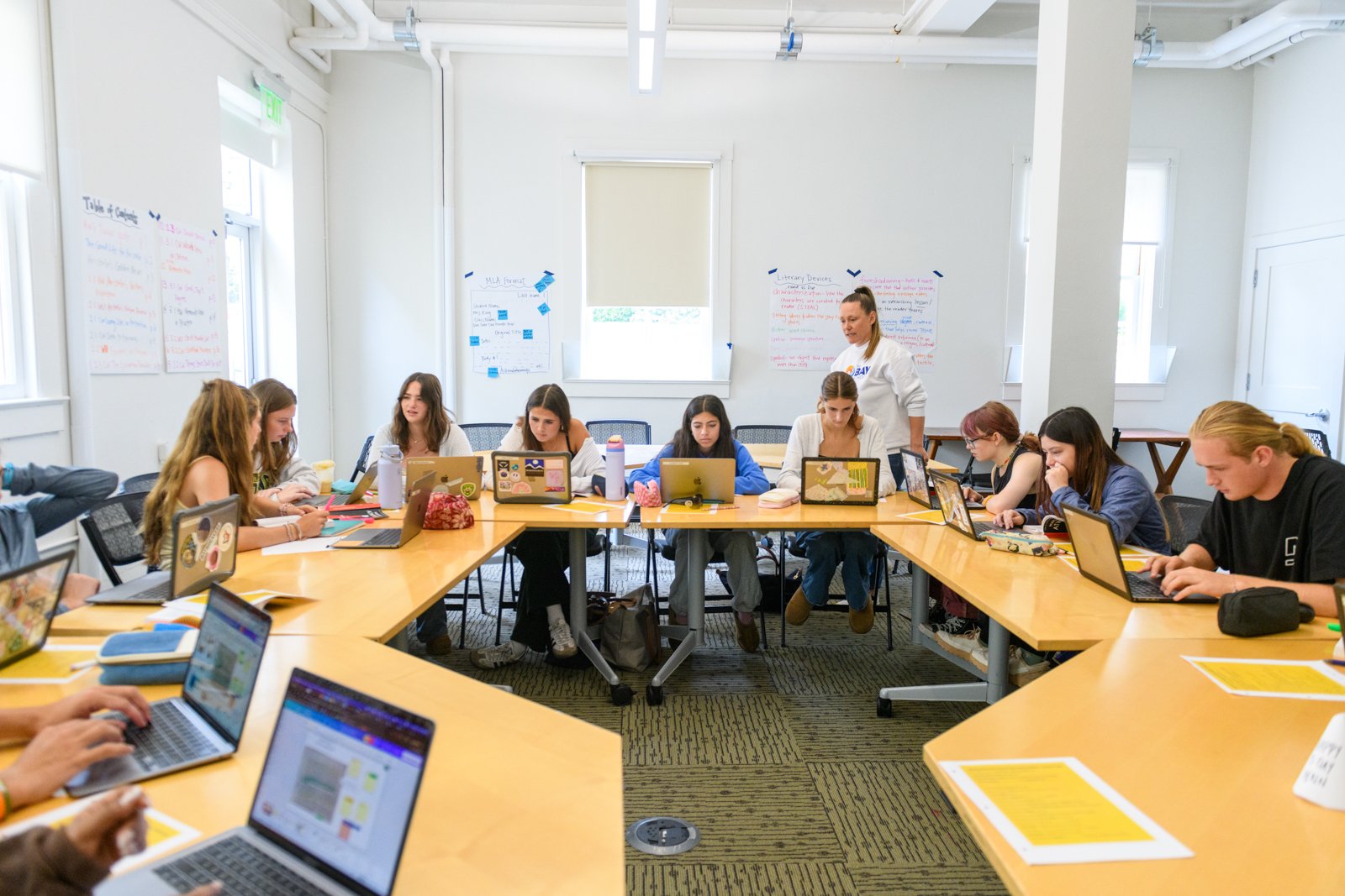 003-classroom-high-school-education-photoshoot.jpg
