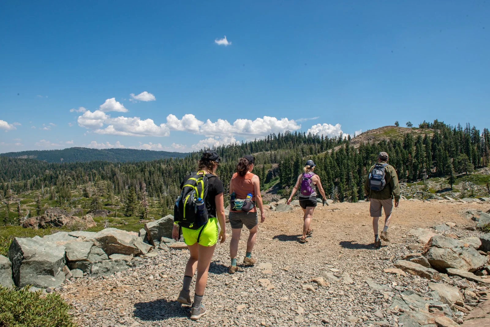 037-northern-california-hiking-candid-photography.jpg